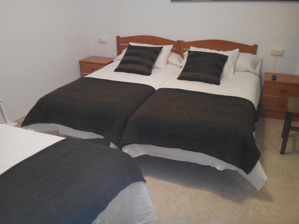 Hostal Meson Do Loyo Portomarín Chambre photo