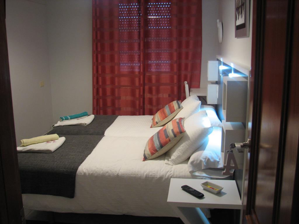 Hostal Meson Do Loyo Portomarín Chambre photo